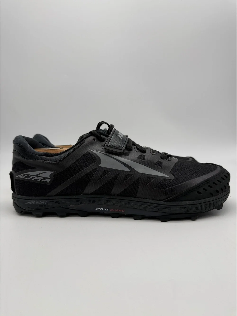 Altra King MT 2 Womens Trail Running Shoes Black Vibram Size 10